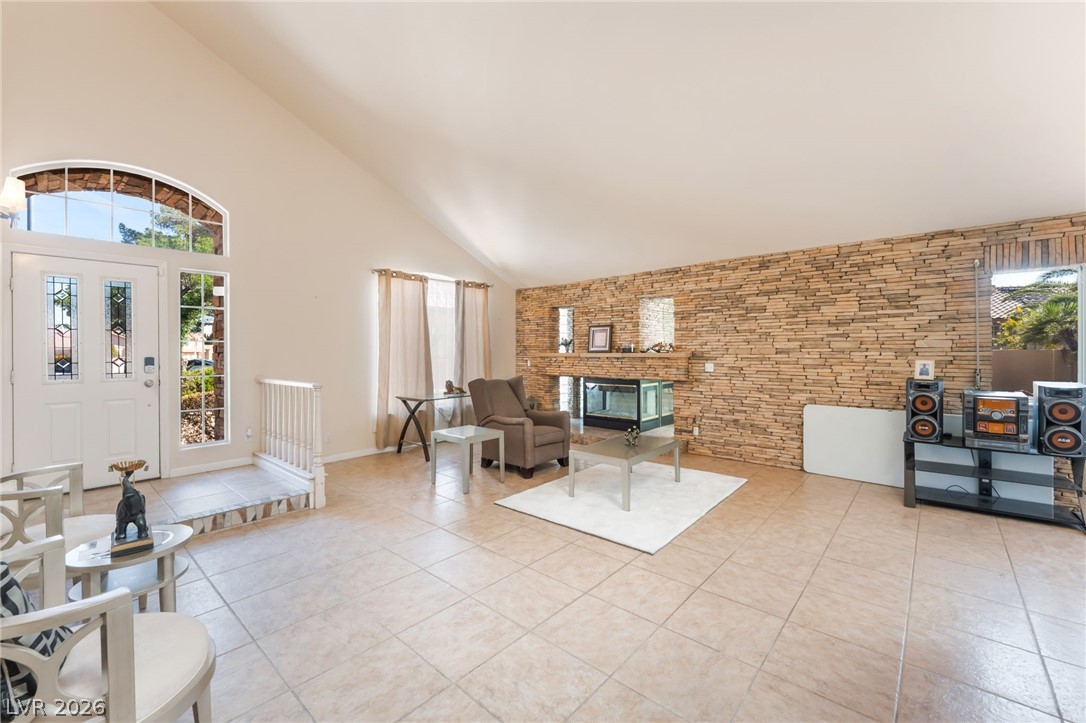 2000 White Falls Las Vegas NV 89128