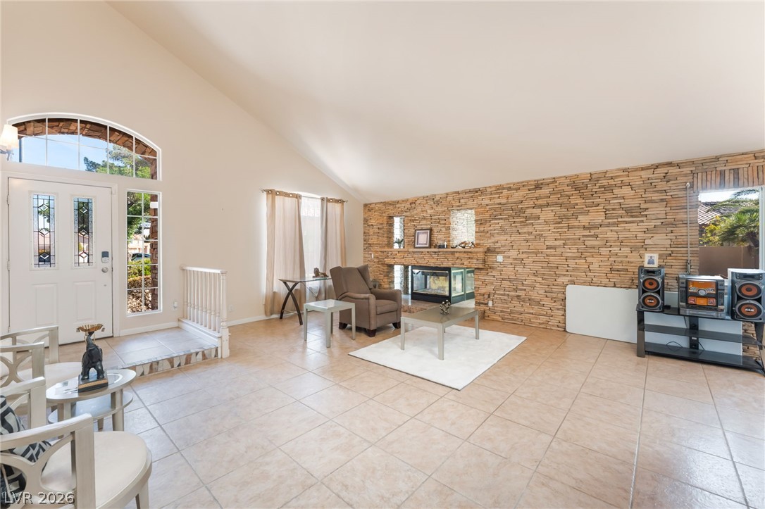 2000 White Falls Las Vegas NV 89128