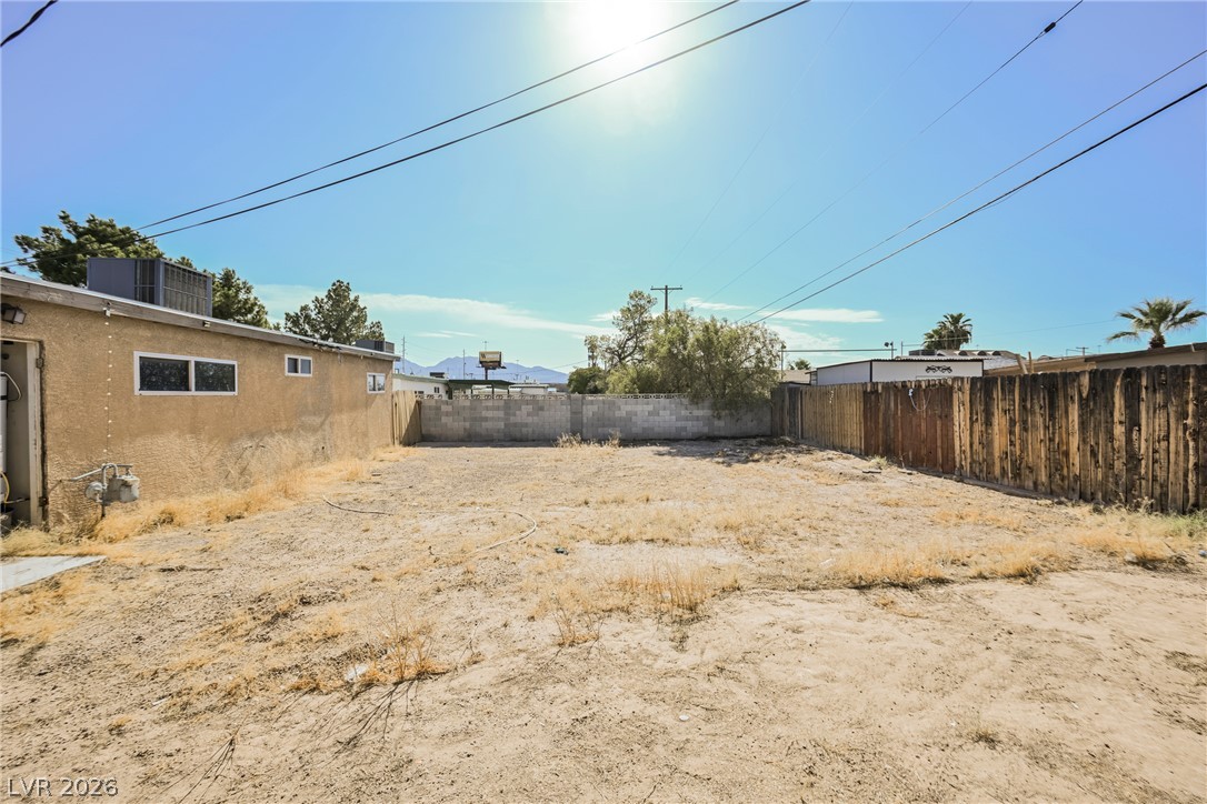 3693 Hilo Avenue Las Vegas NV 89104