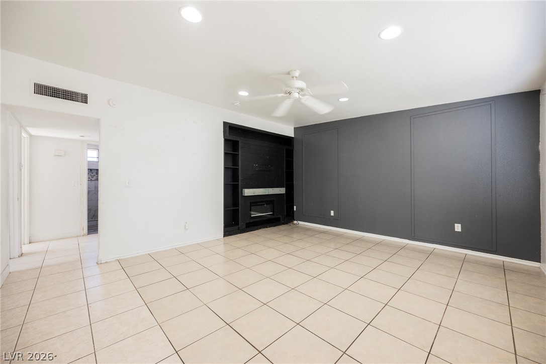 3693 Hilo Avenue Las Vegas NV 89104