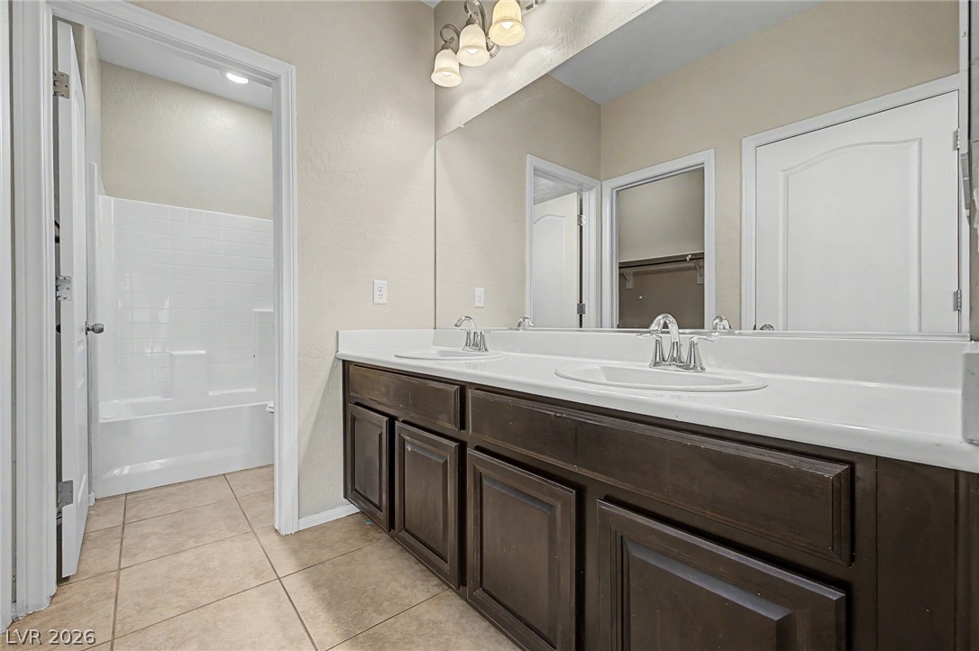 10104 Amana Oaks Avenue Las Vegas NV 89166