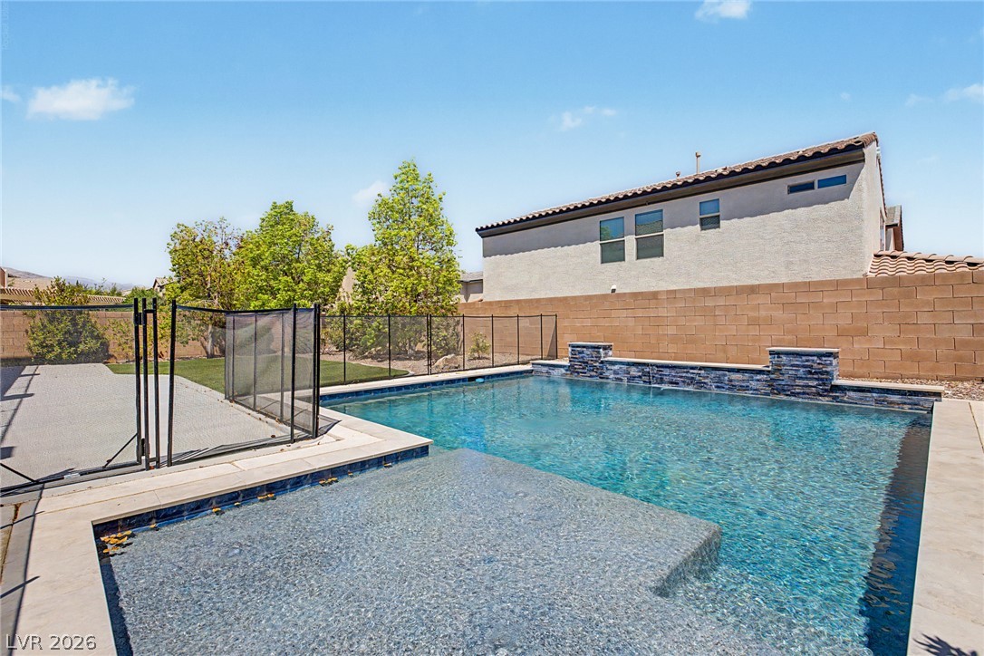 10104 Amana Oaks Avenue Las Vegas NV 89166
