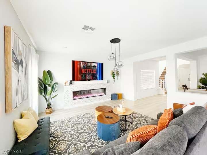 8486 Ashton Creek Street Las Vegas NV 89113