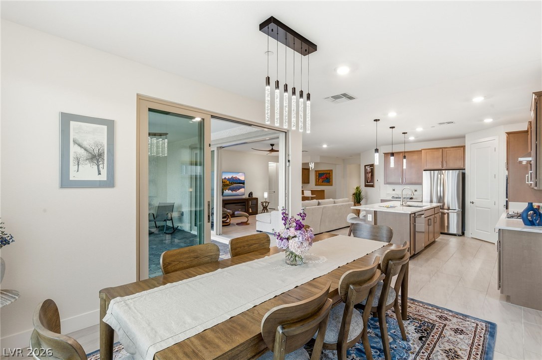 6544 Corsari Ridge Street Las Vegas NV 89166