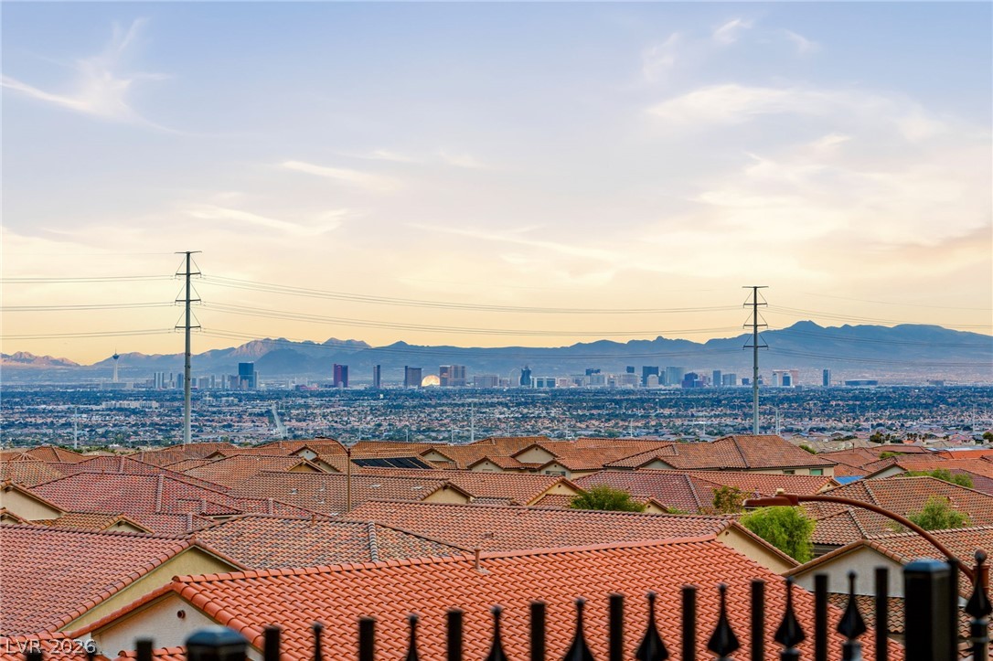 6544 Corsari Ridge Street Las Vegas NV 89166