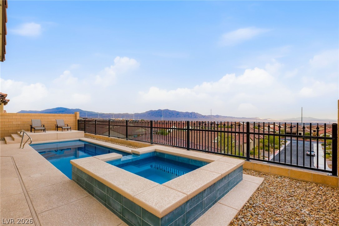 6544 Corsari Ridge Street Las Vegas NV 89166