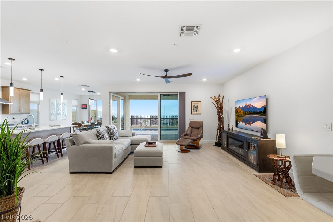 6544 Corsari Ridge Street Las Vegas NV 89166