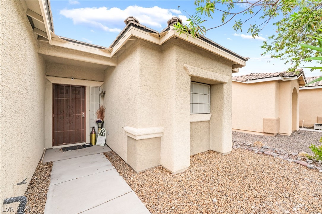 5113 Mambo Vista Avenue Las Vegas NV 89108