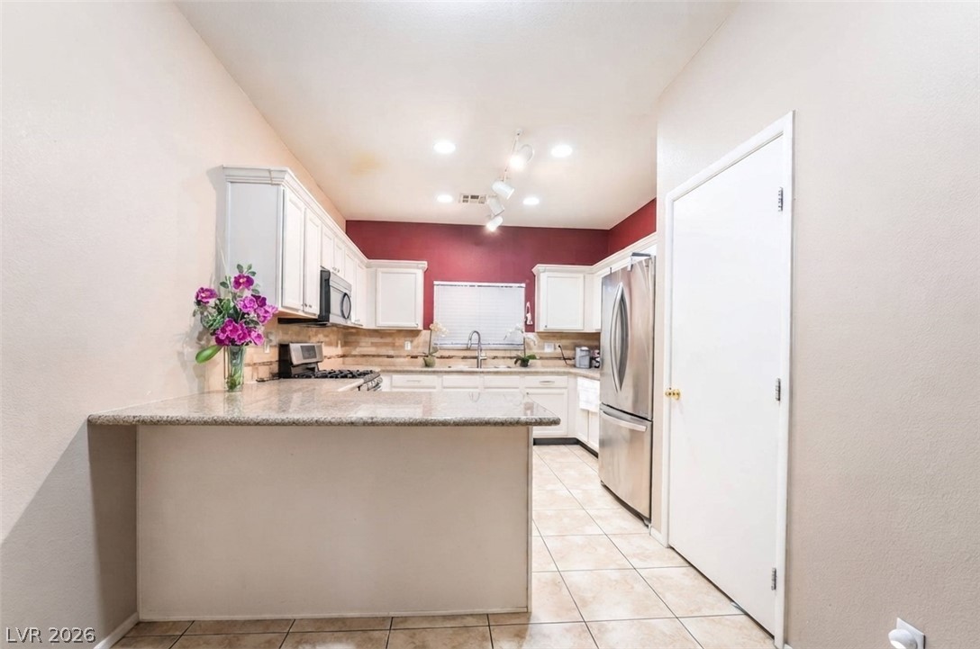 5113 Mambo Vista Avenue Las Vegas NV 89108