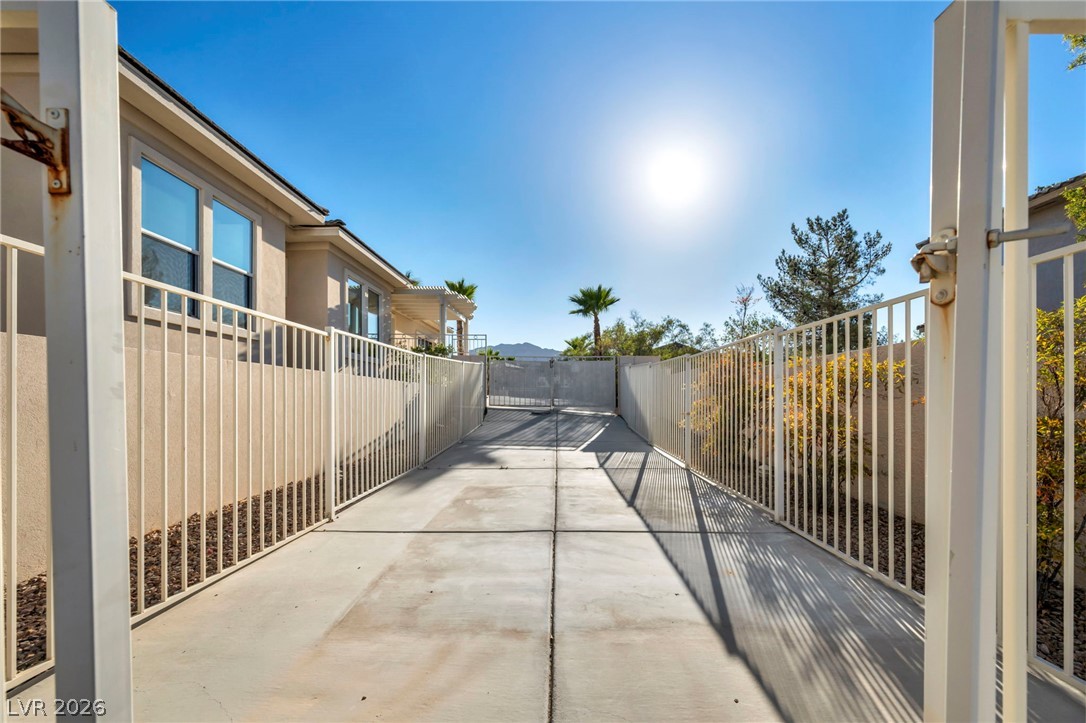 5960 Michelli Crest Way Las Vegas NV 89149