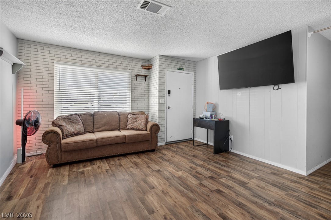 118 Maple Street Henderson NV 89015