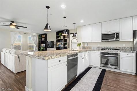 374 Gracious Way Henderson NV 89011