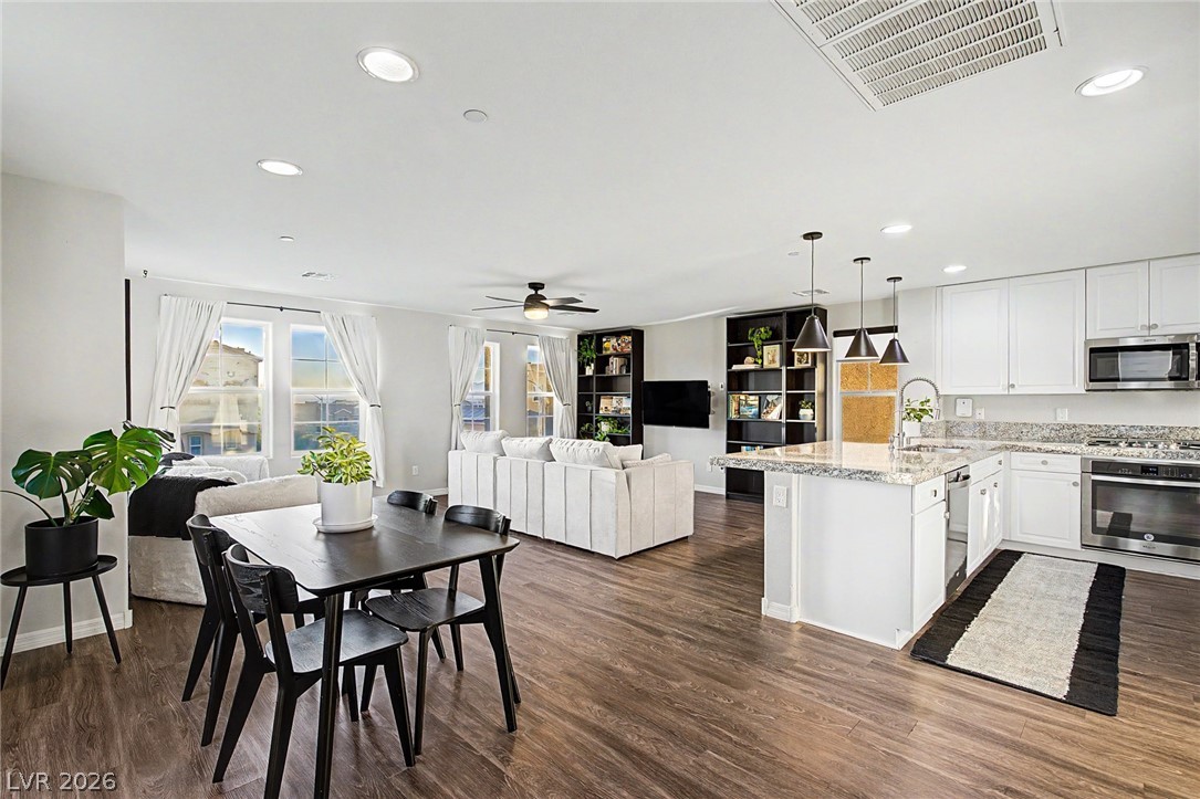 374 Gracious Way Henderson NV 89011