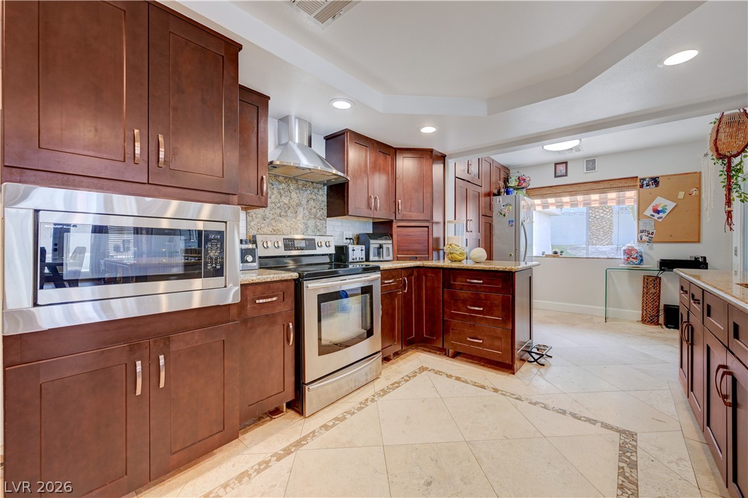 631 Robin Lane Henderson NV 89015