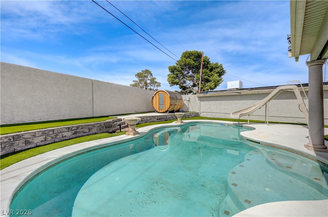 631 Robin Lane Henderson NV 89015