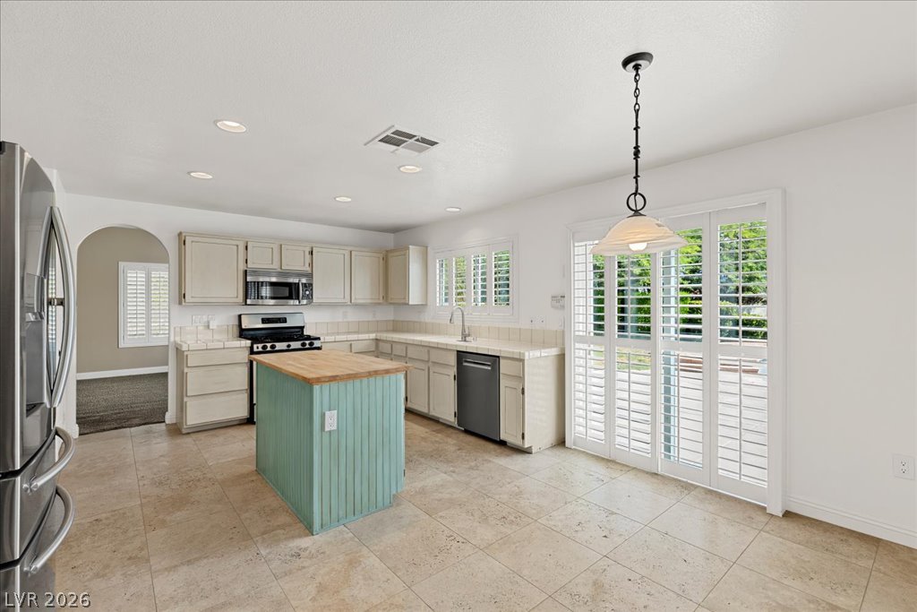 2000 Silverton Drive Henderson NV 89074