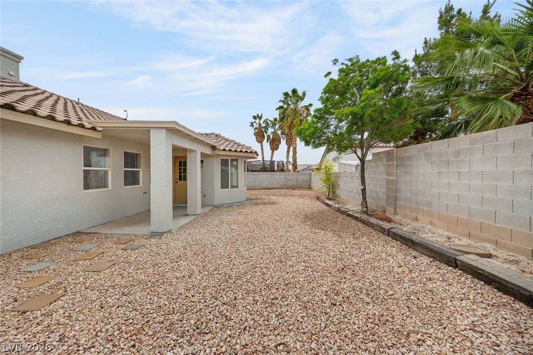 2021 Jean Paul Avenue North Las Vegas NV 89031