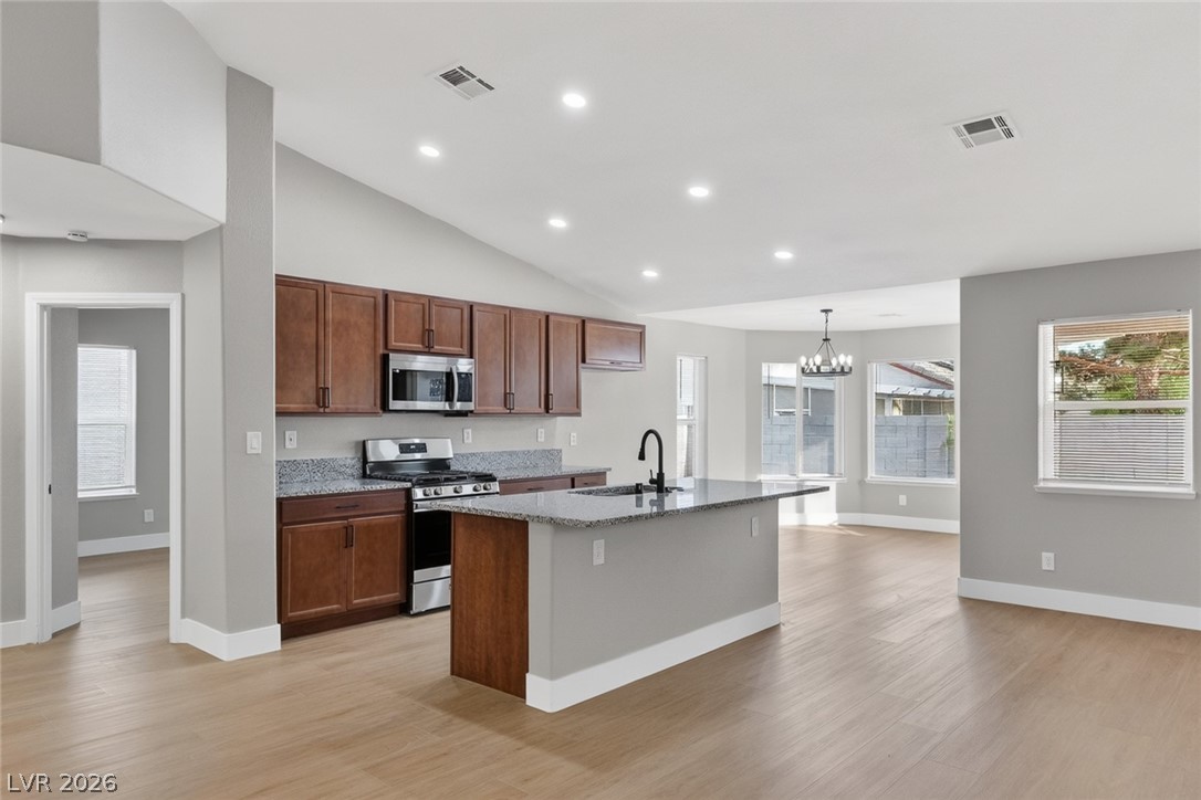 2021 Jean Paul Avenue North Las Vegas NV 89031