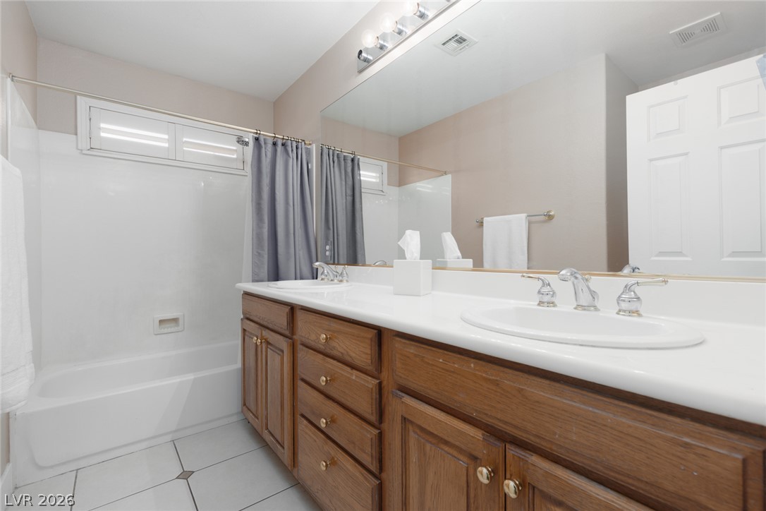 2635 Regency Cove Court Las Vegas NV 89121