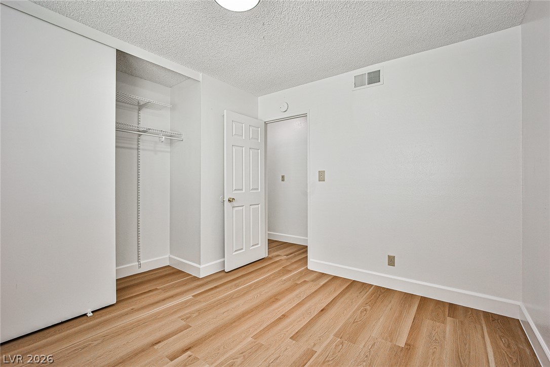 7186 Fenway Avenue Las Vegas NV 89147