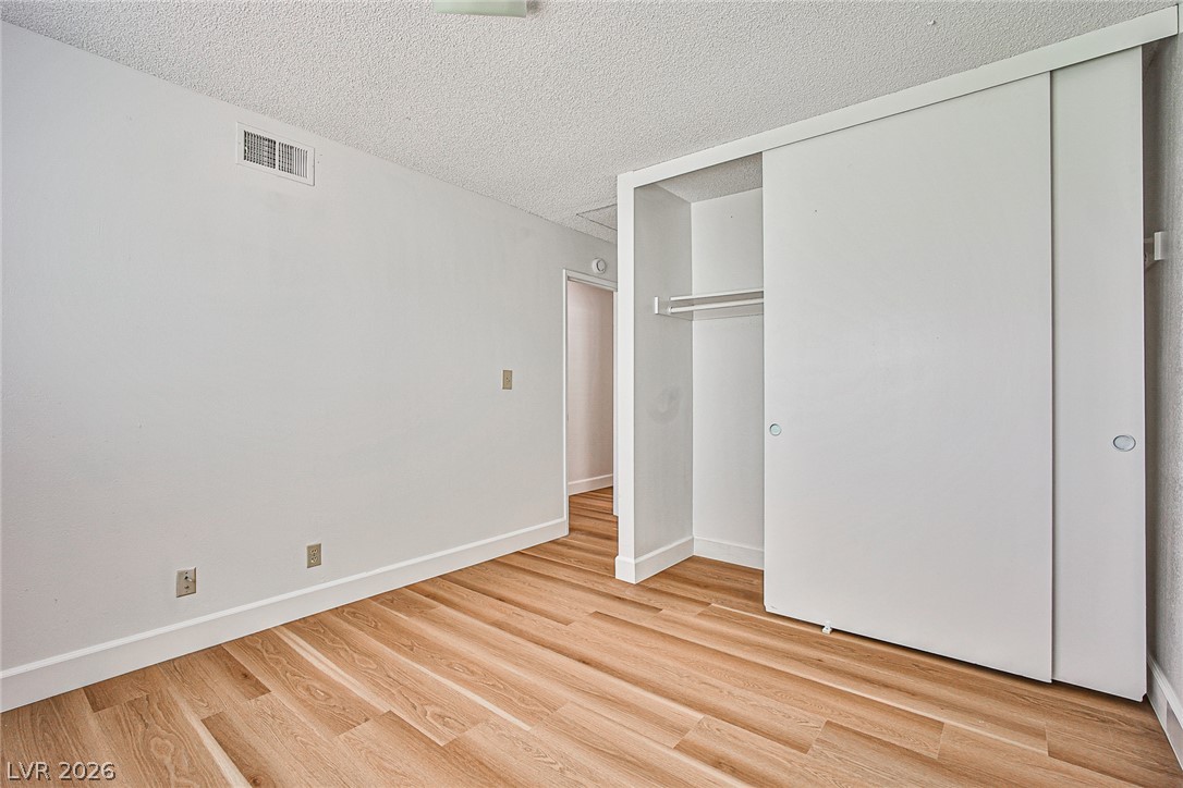 7186 Fenway Avenue Las Vegas NV 89147