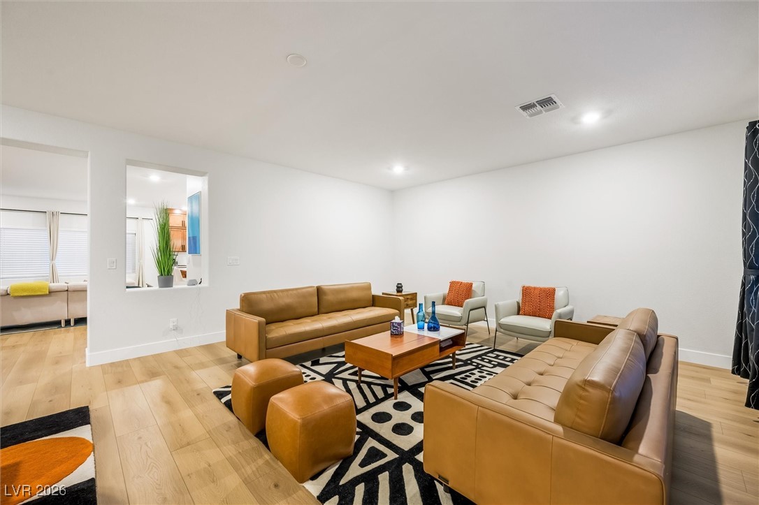 7085 Sunland Hills Avenue Las Vegas NV 89113