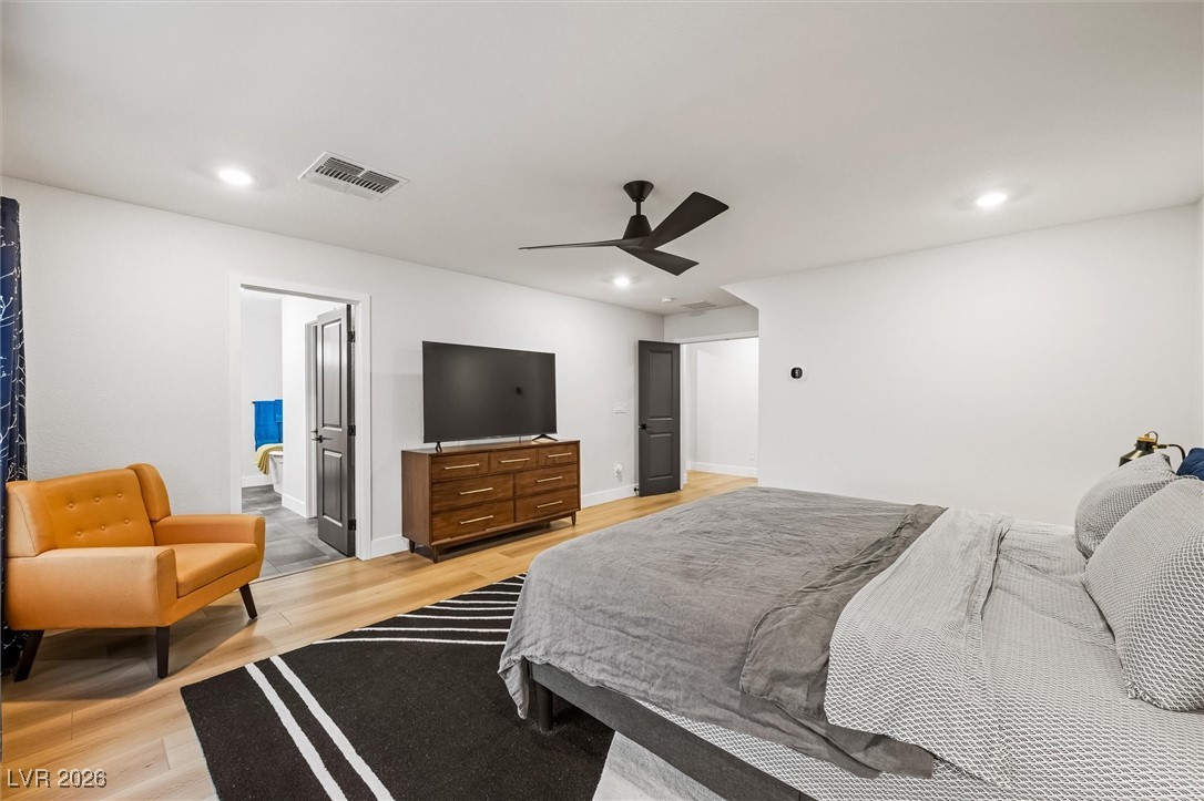 7085 Sunland Hills Avenue Las Vegas NV 89113
