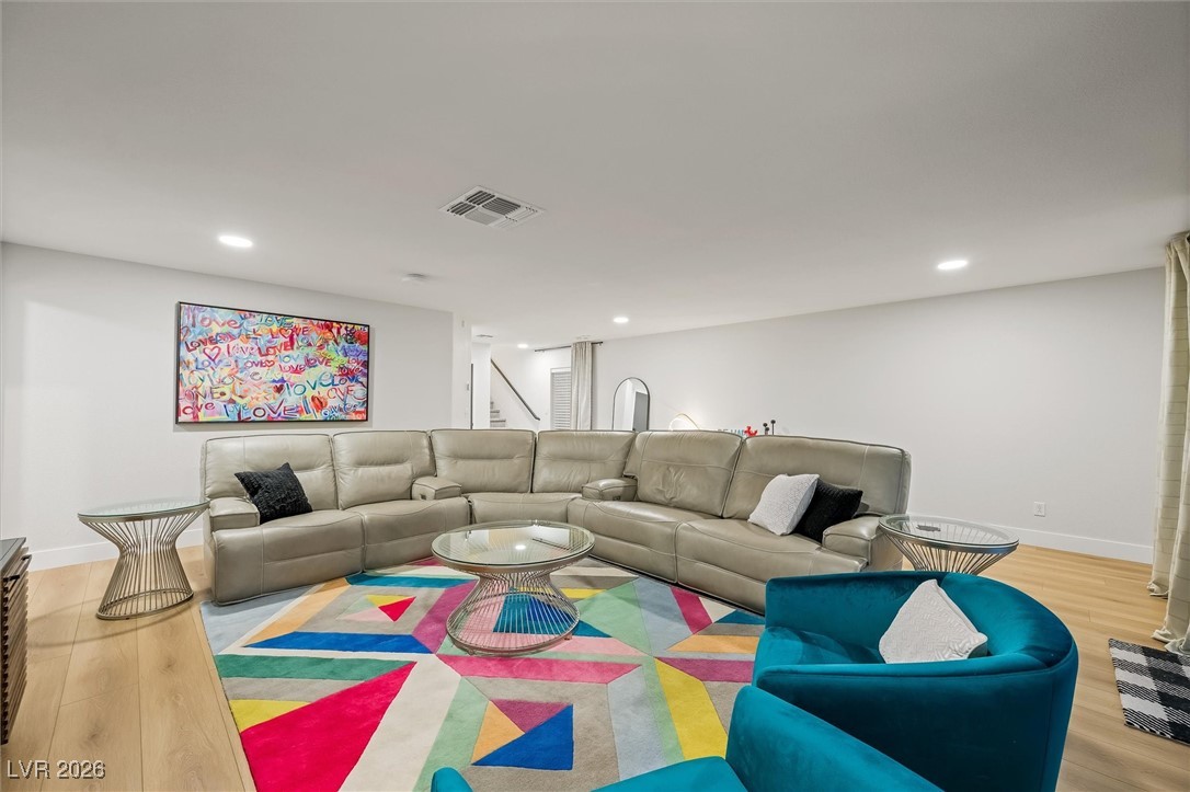 7085 Sunland Hills Avenue Las Vegas NV 89113