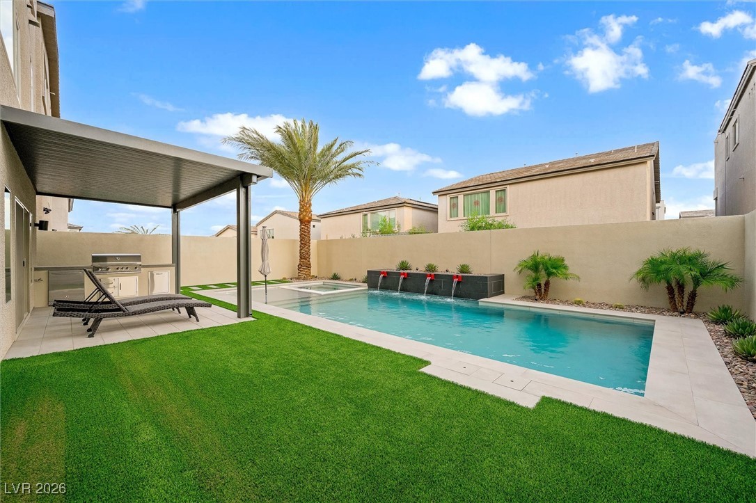 7085 Sunland Hills Avenue Las Vegas NV 89113