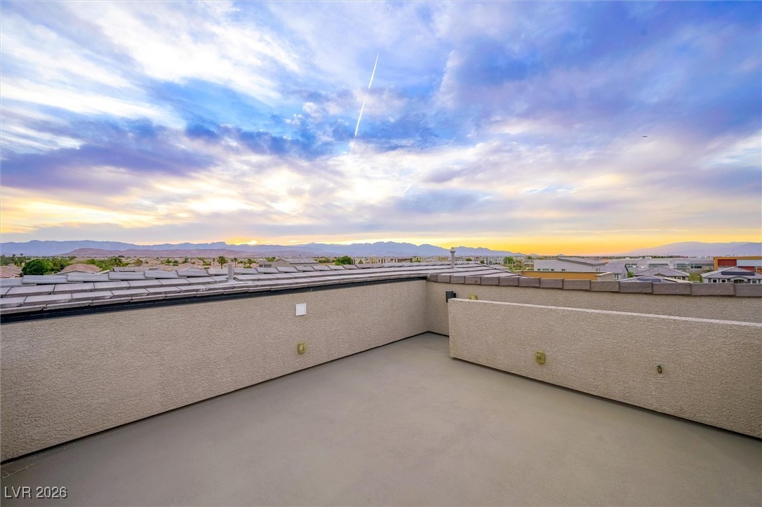 7085 Sunland Hills Avenue Las Vegas NV 89113