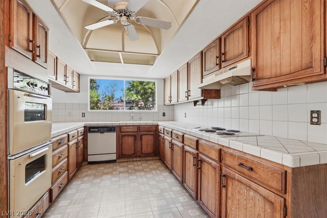 4424 Parkchester Circle Las Vegas NV 89108