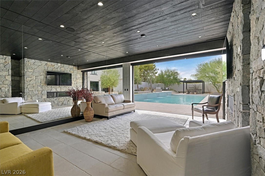4155 Badura Avenue Las Vegas NV 89118
