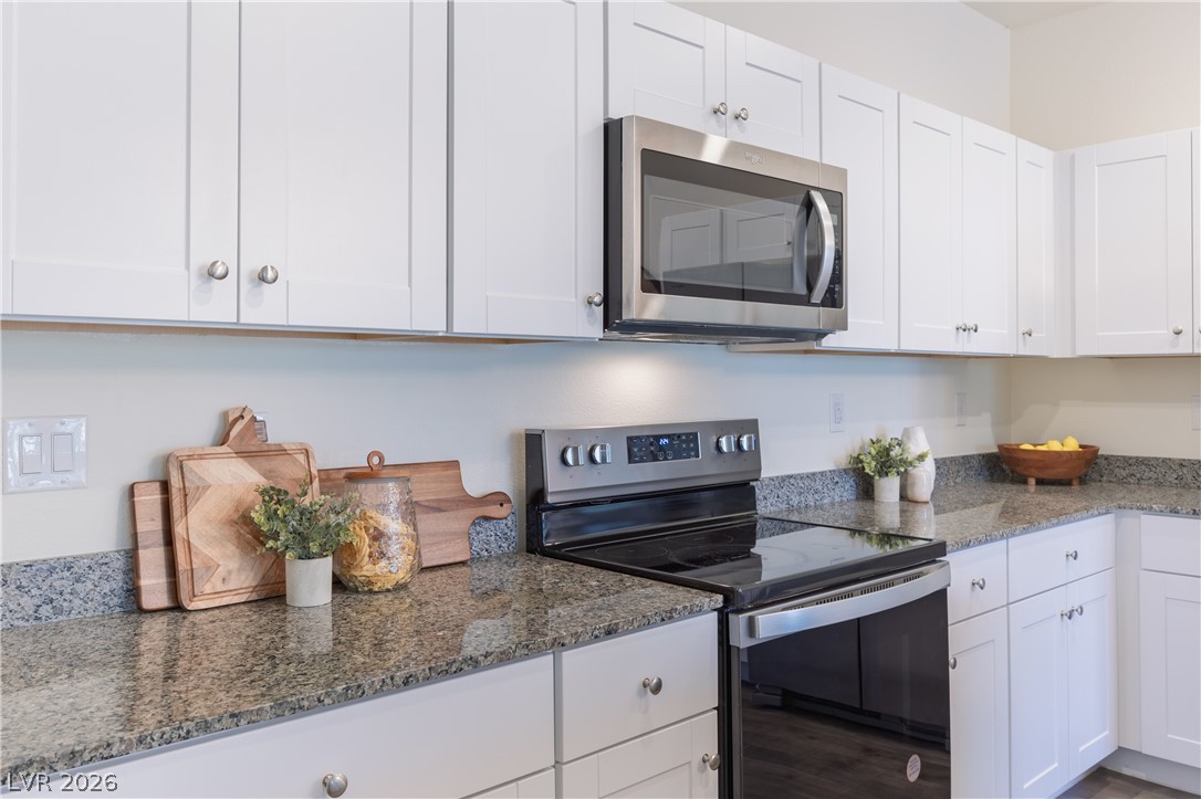 544 Thistleberry Avenue Henderson NV 89044