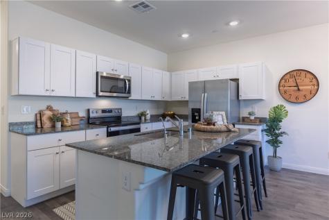 544 Thistleberry Avenue Henderson NV 89044