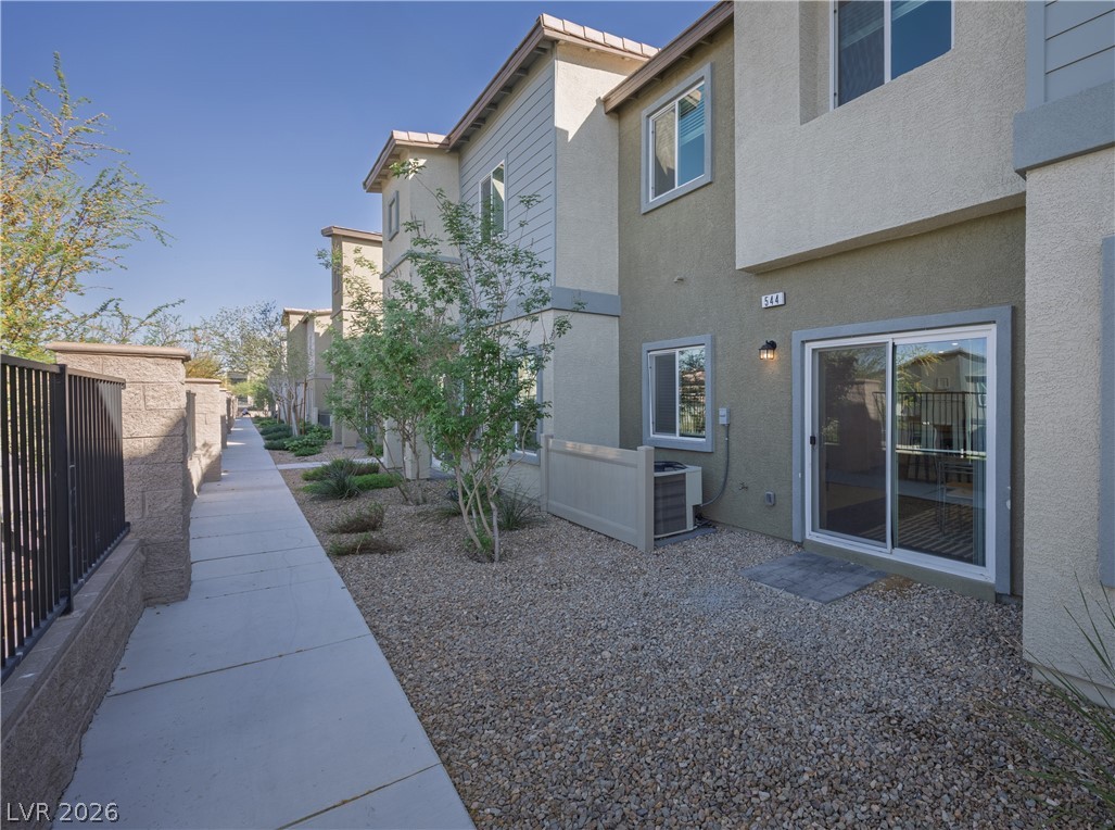 544 Thistleberry Avenue Henderson NV 89044