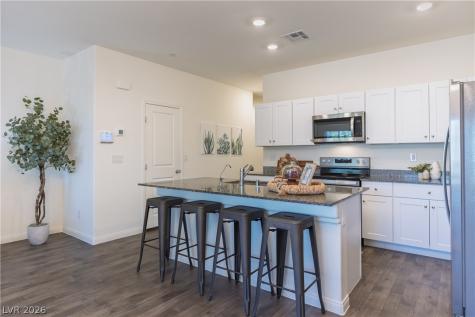 544 Thistleberry Avenue Henderson NV 89044