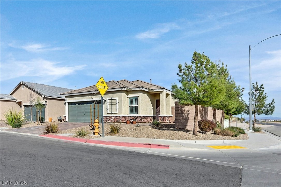 8094 Tulip Bulb Street Las Vegas NV 89113