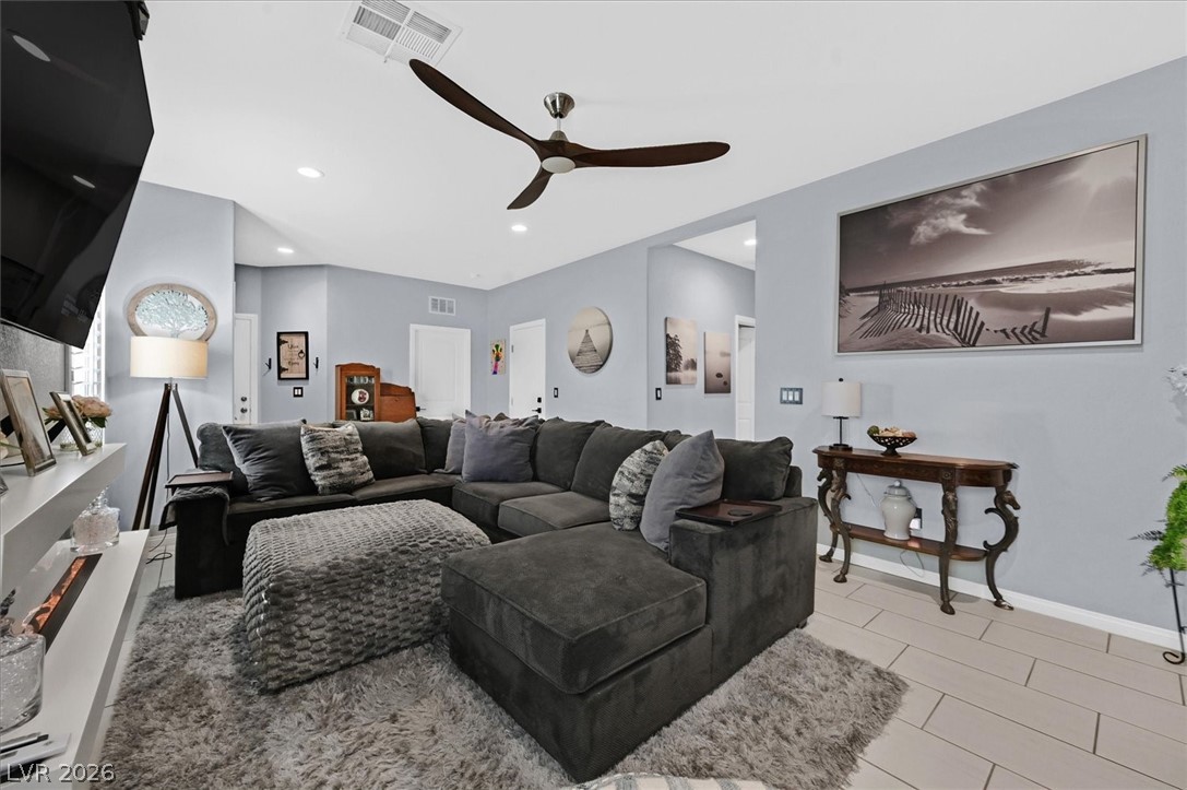 8094 Tulip Bulb Street Las Vegas NV 89113