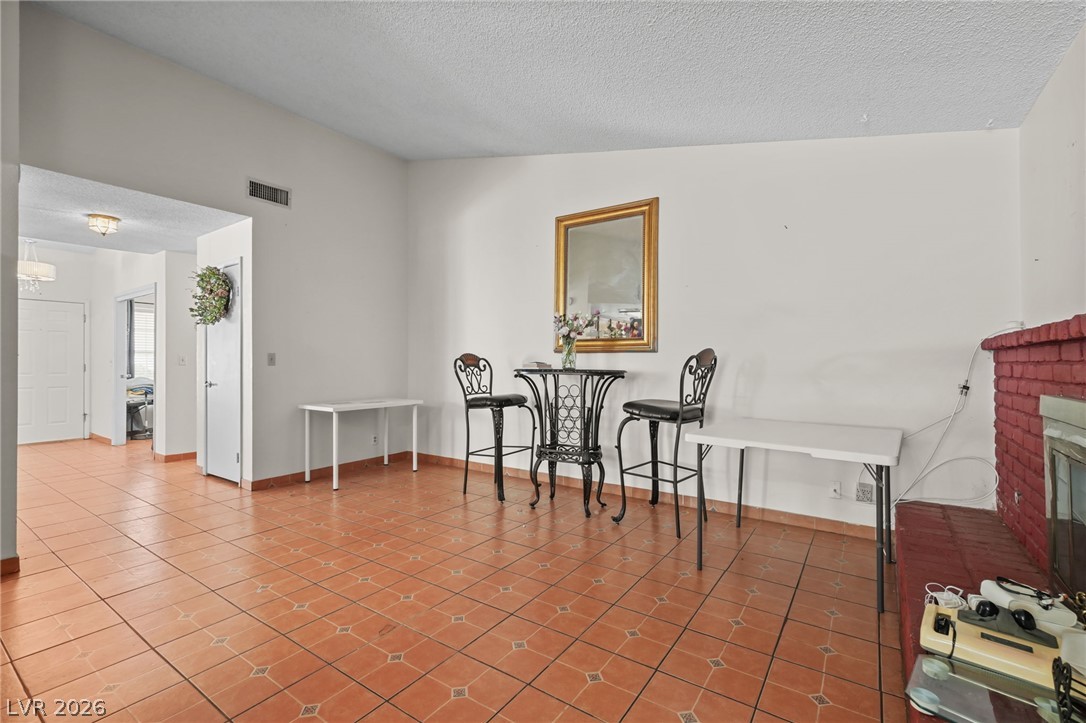 6721 North Brunswick Circle Las Vegas NV 89107