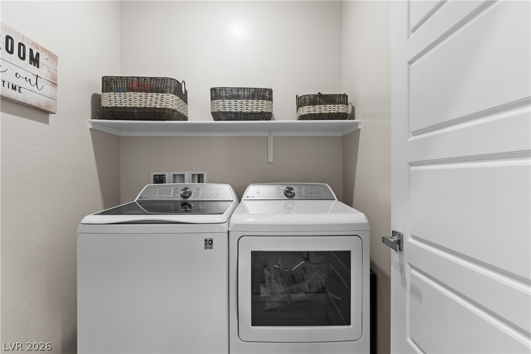 9728 Pacific Pine Street Las Vegas NV 89143