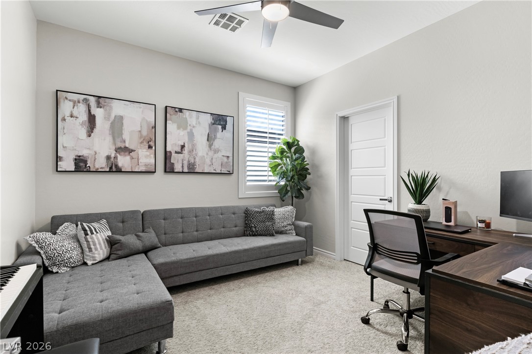 9728 Pacific Pine Street Las Vegas NV 89143