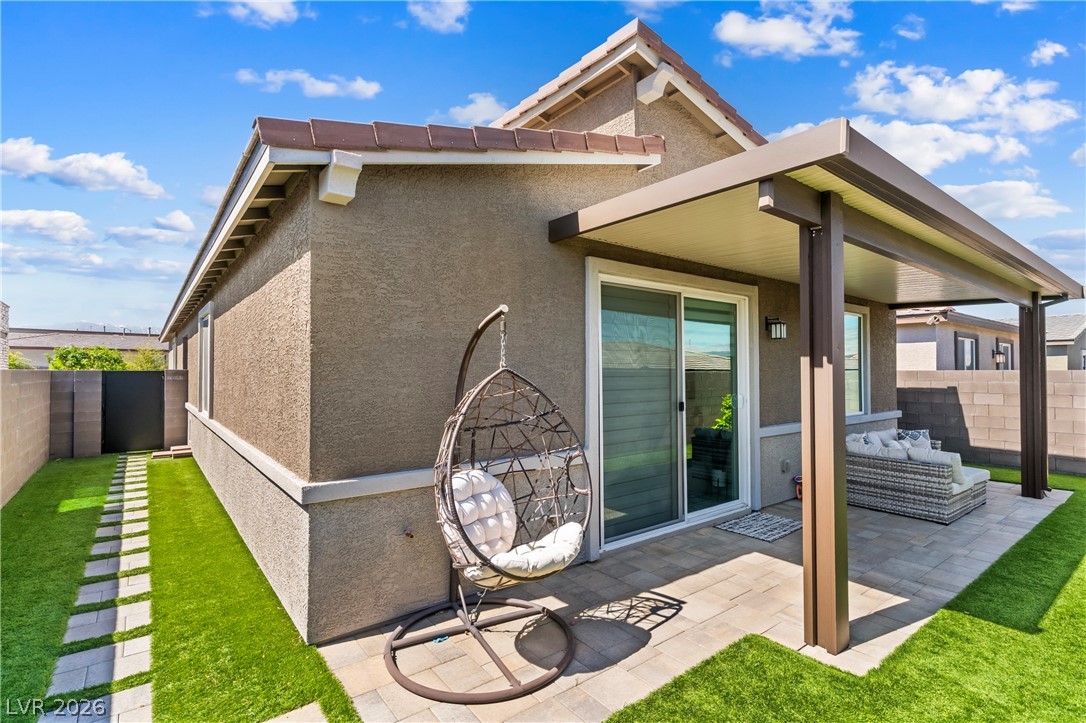 9728 Pacific Pine Street Las Vegas NV 89143