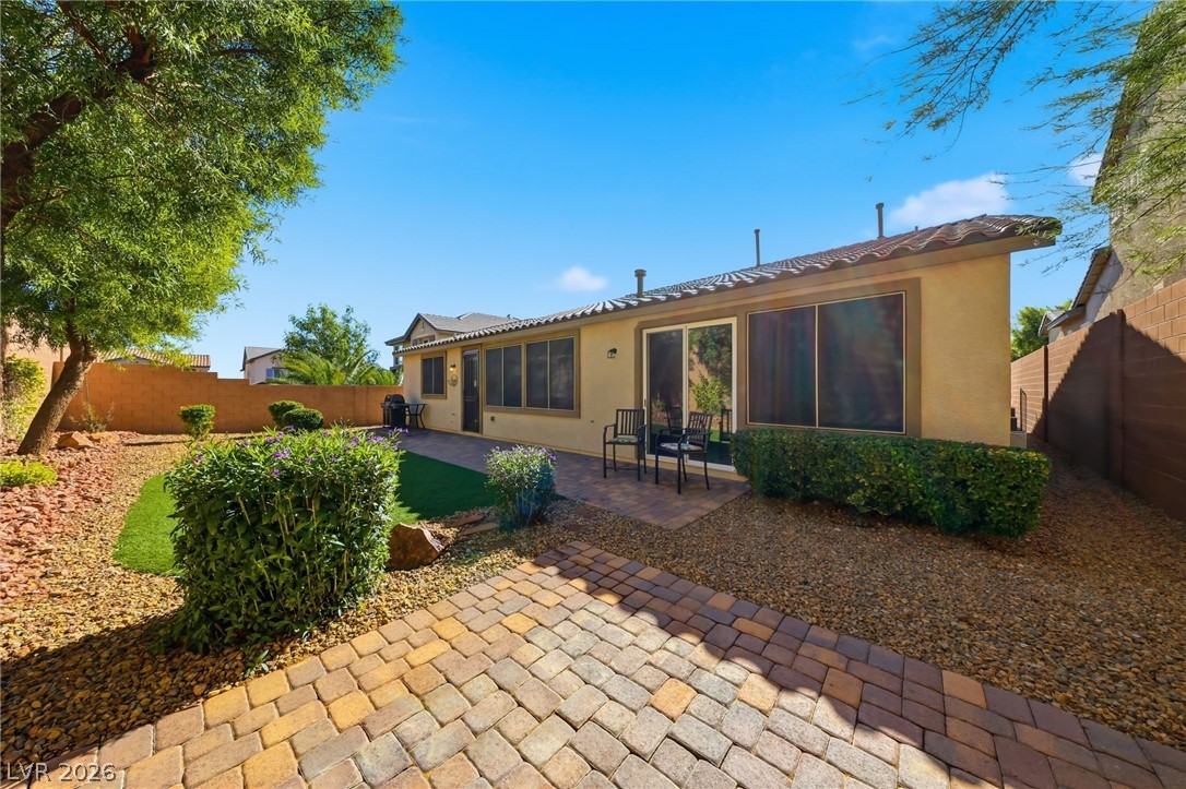 10310 Glacier Mist Avenue Las Vegas NV 89149