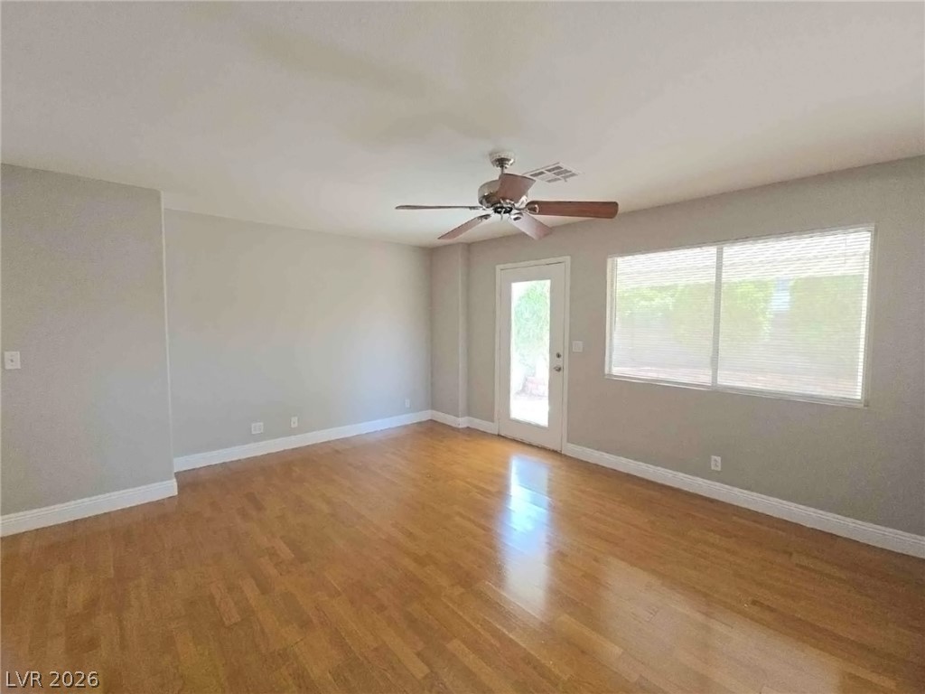 5930 Springmist Street North Las Vegas NV 89031