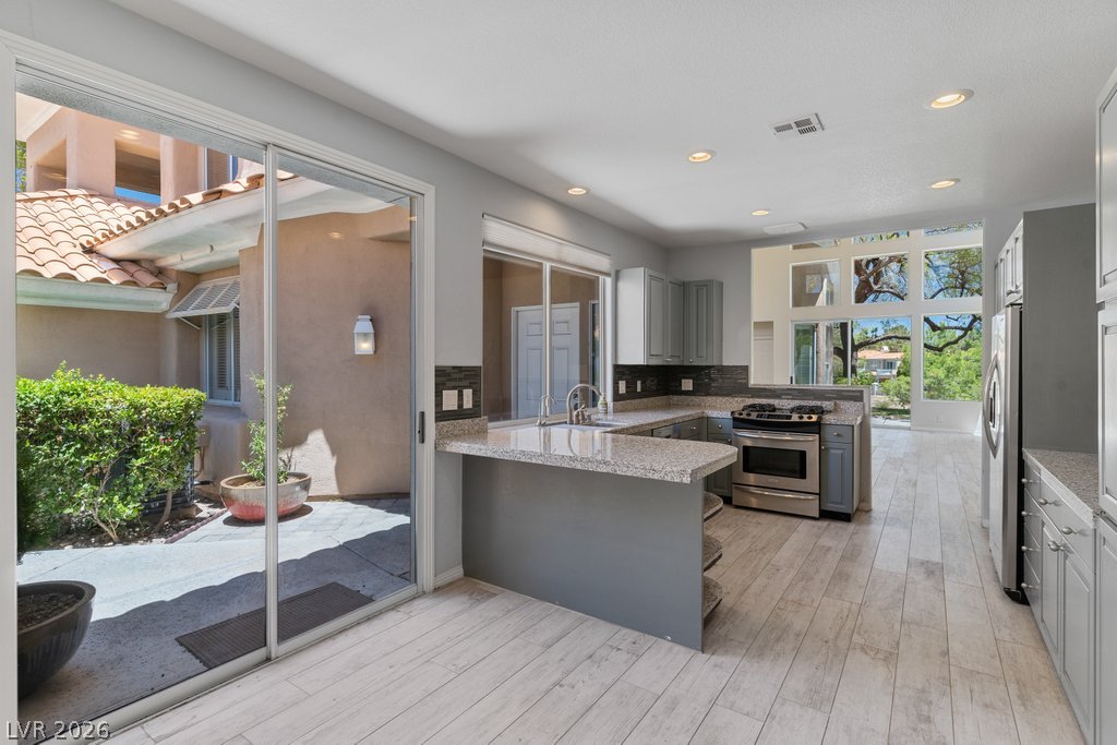 5016 Mount Pleasant Lane Las Vegas NV 89113