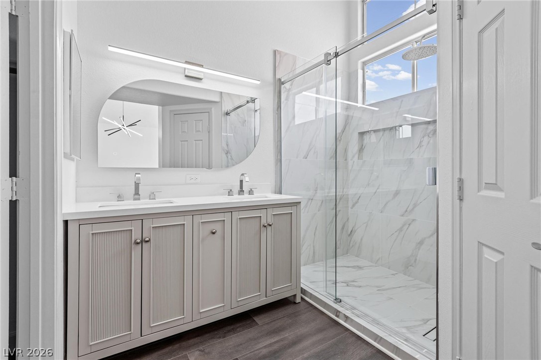 3954 Golden Elm Street Las Vegas NV 89147