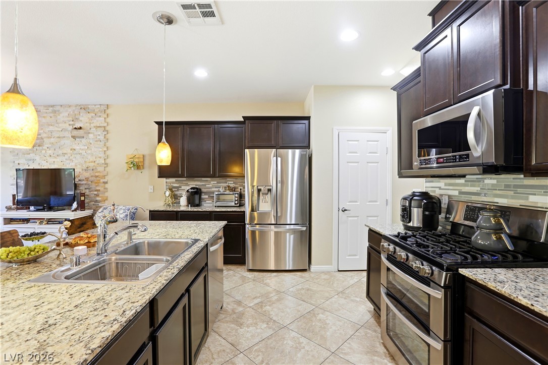 2815 Rough Green Street Las Vegas NV 89117