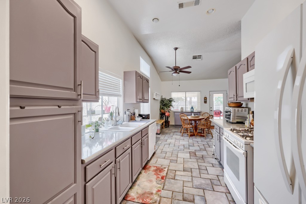 205 Glacier Drive Henderson NV 89074
