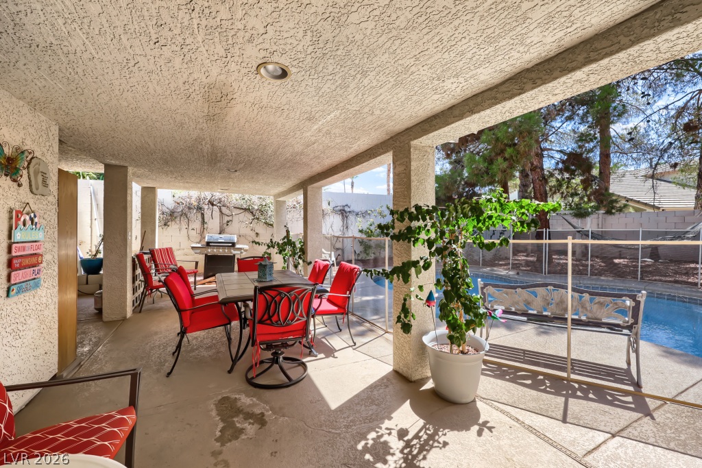 205 Glacier Drive Henderson NV 89074
