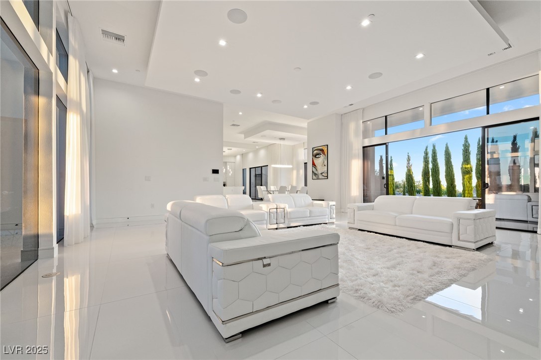 9760 Solar Avenue Las Vegas NV 89149